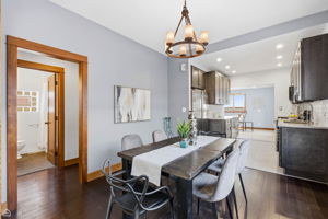 3814 N Mozart_CHP2025_010