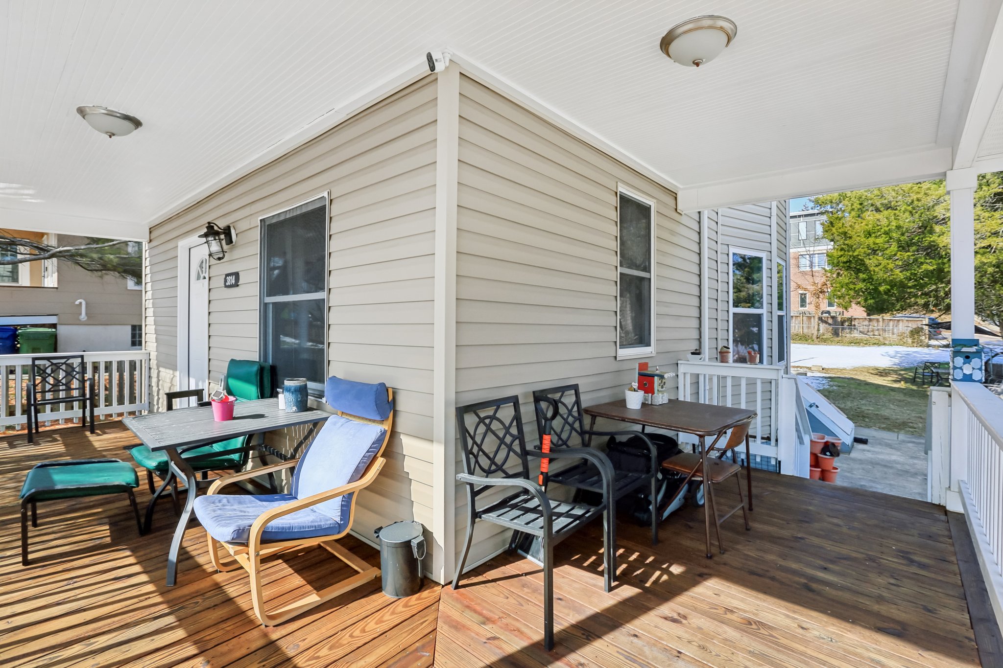 Pinewood Ave-S2502-005.jpg