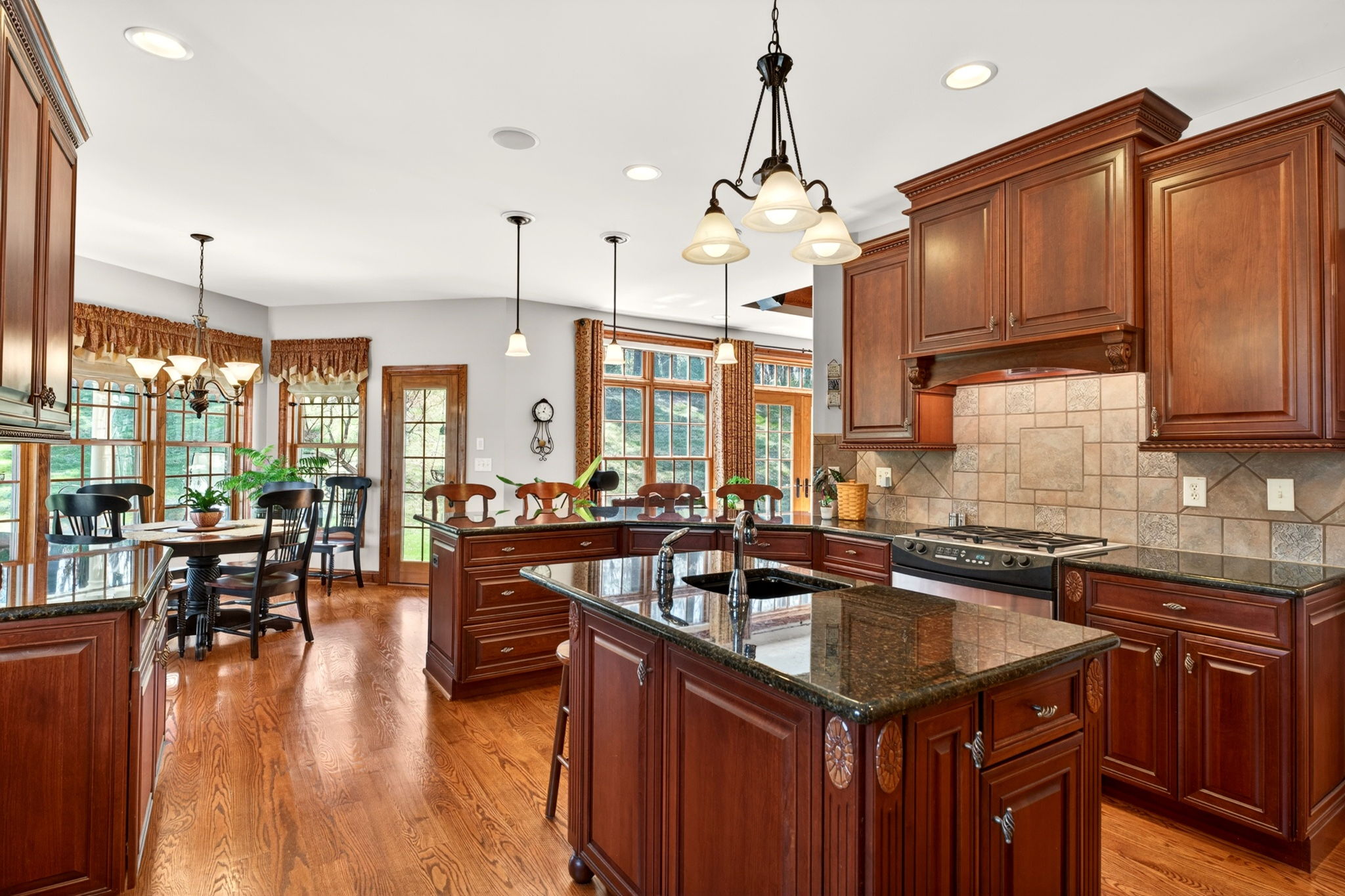 2814 Rocks Station 46