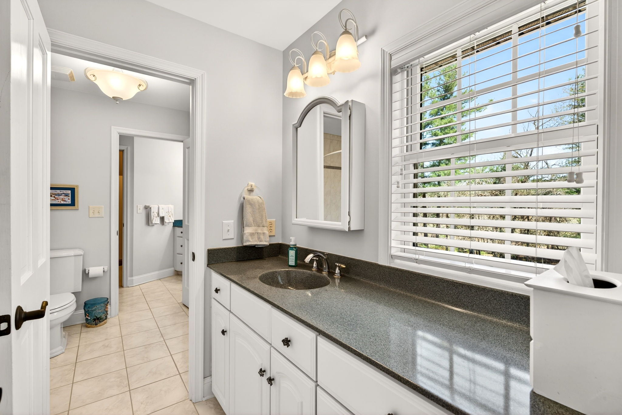 2814 Rocks Station 68