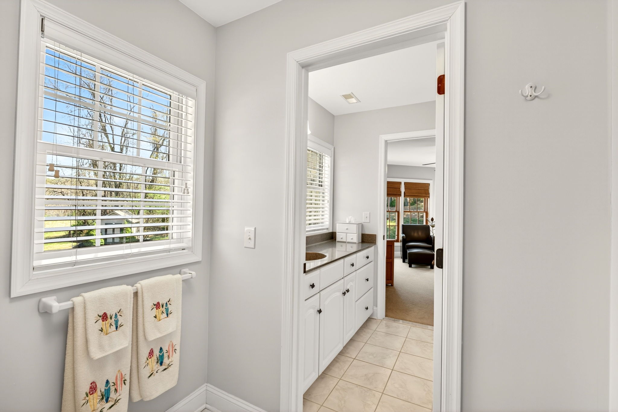 2814 Rocks Station 70