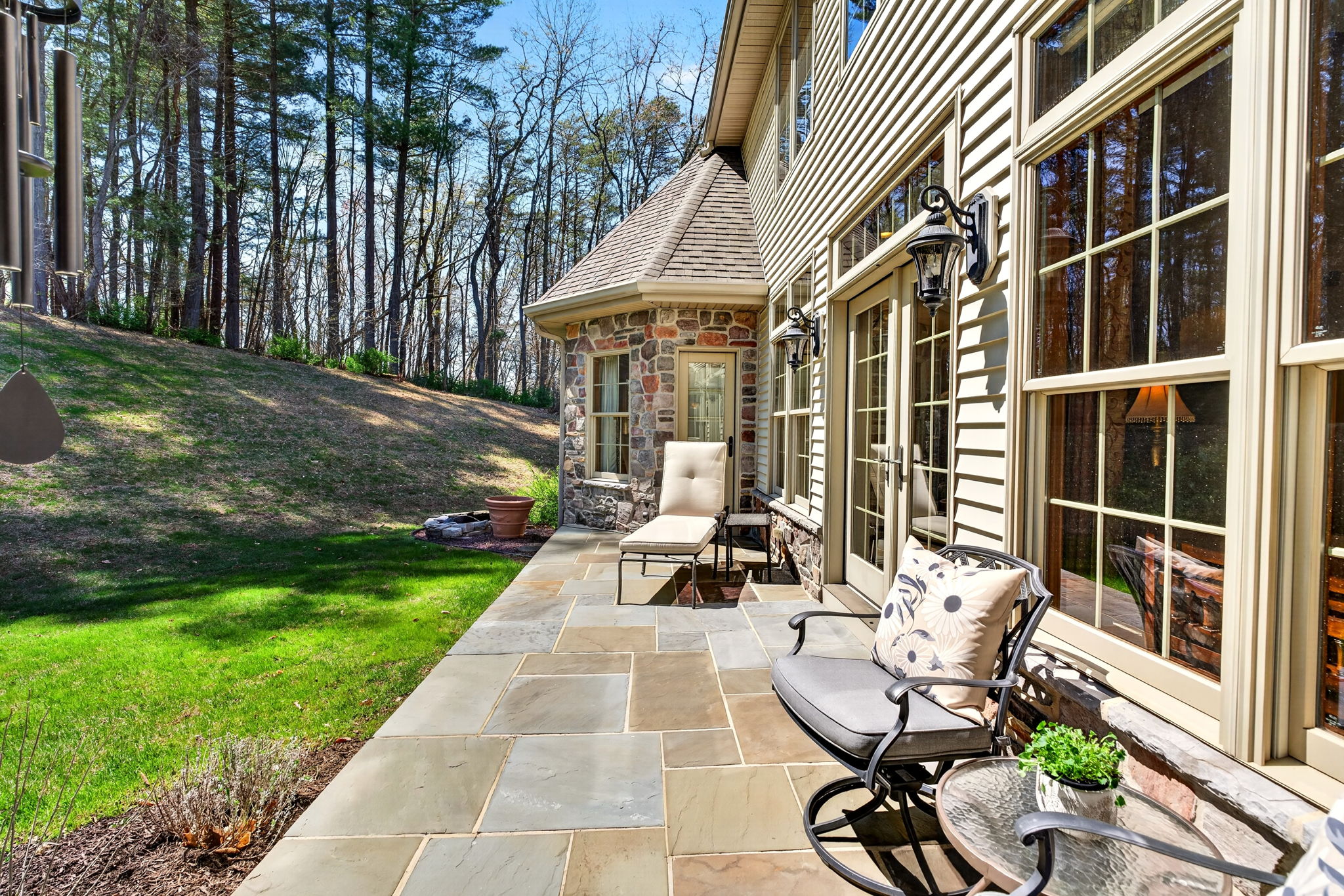 2814 Rocks Station 93