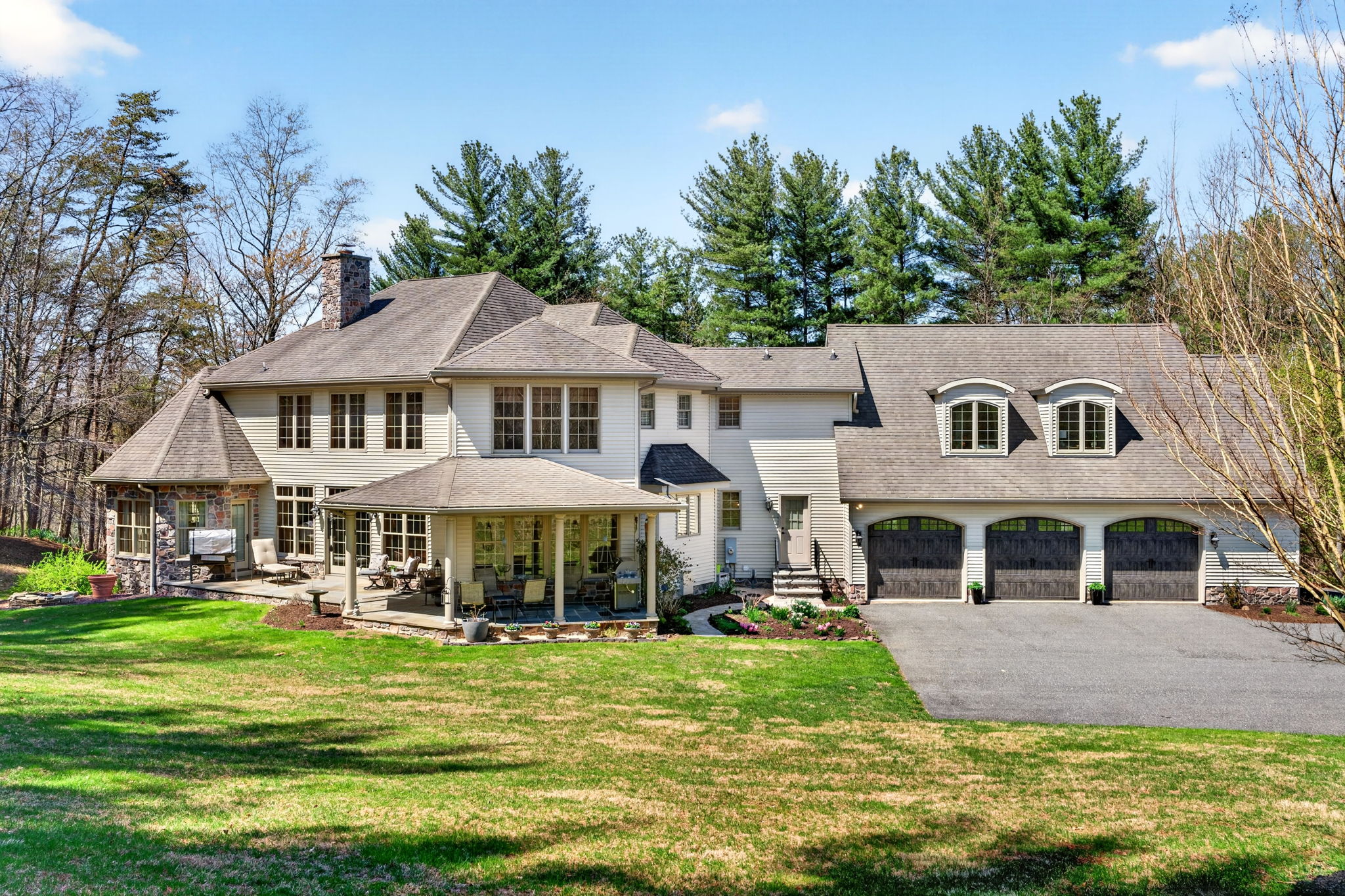 2814 Rocks Station 112