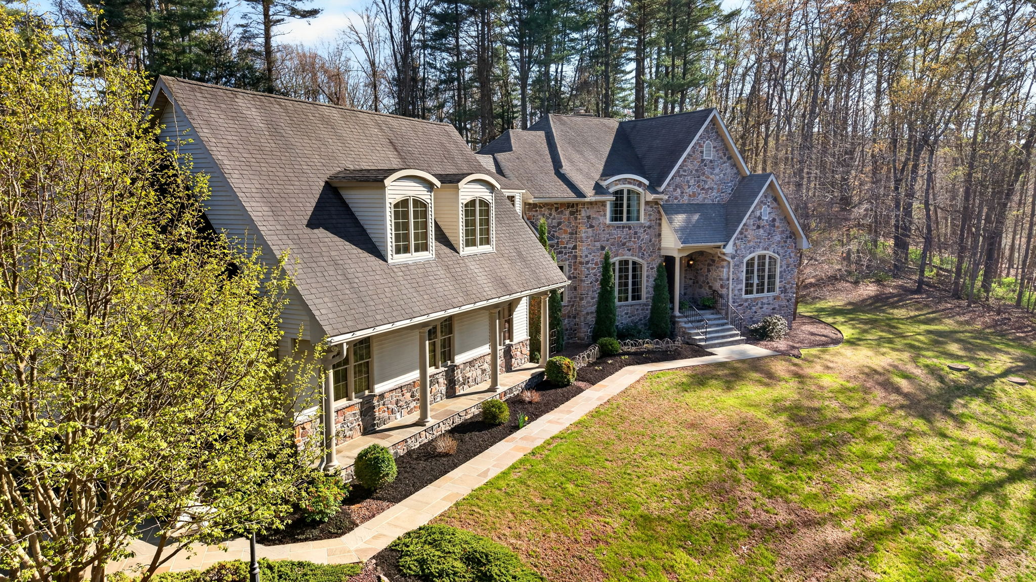 2814 Rocks Station 125