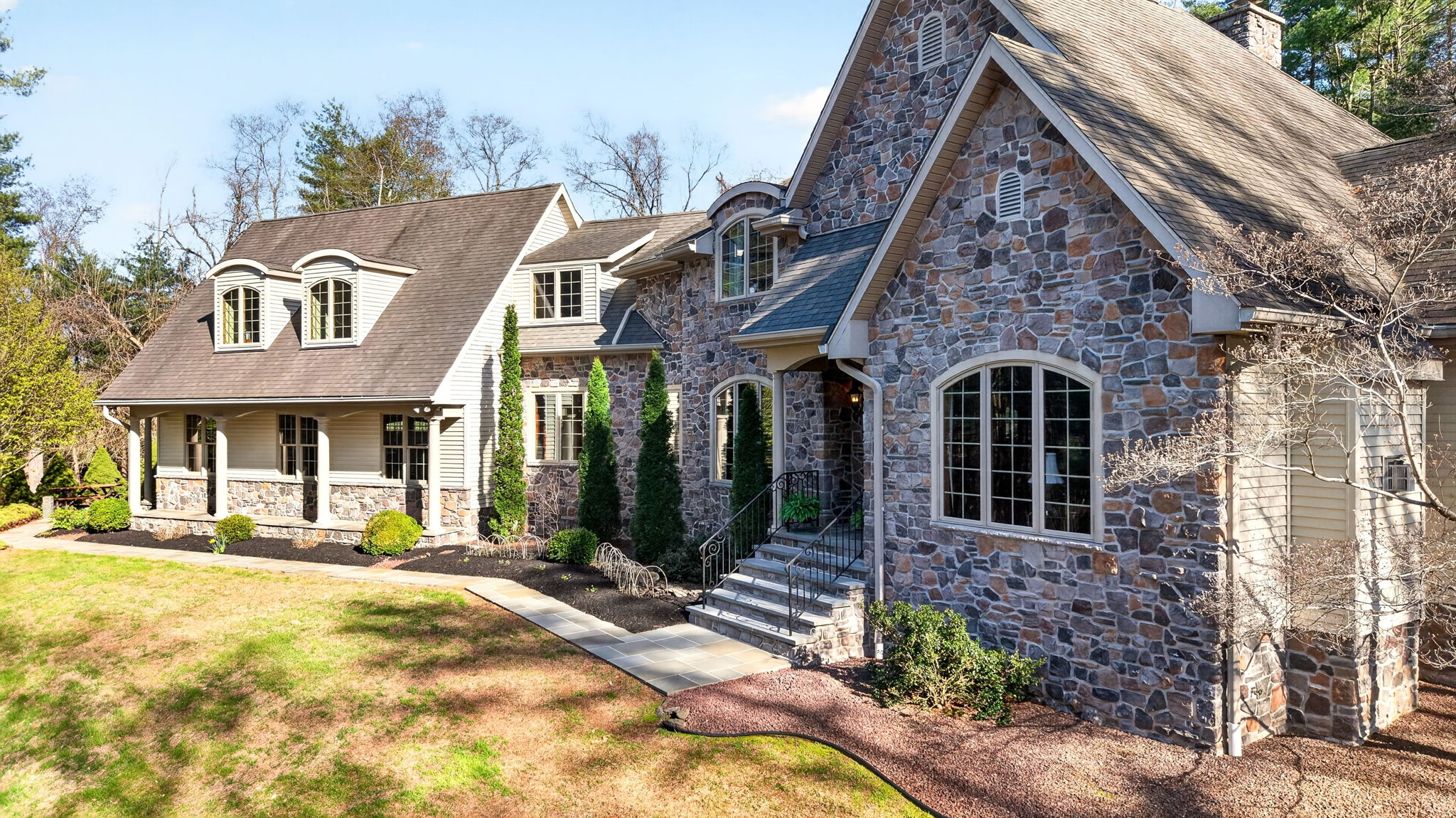 2814 Rocks Station 129