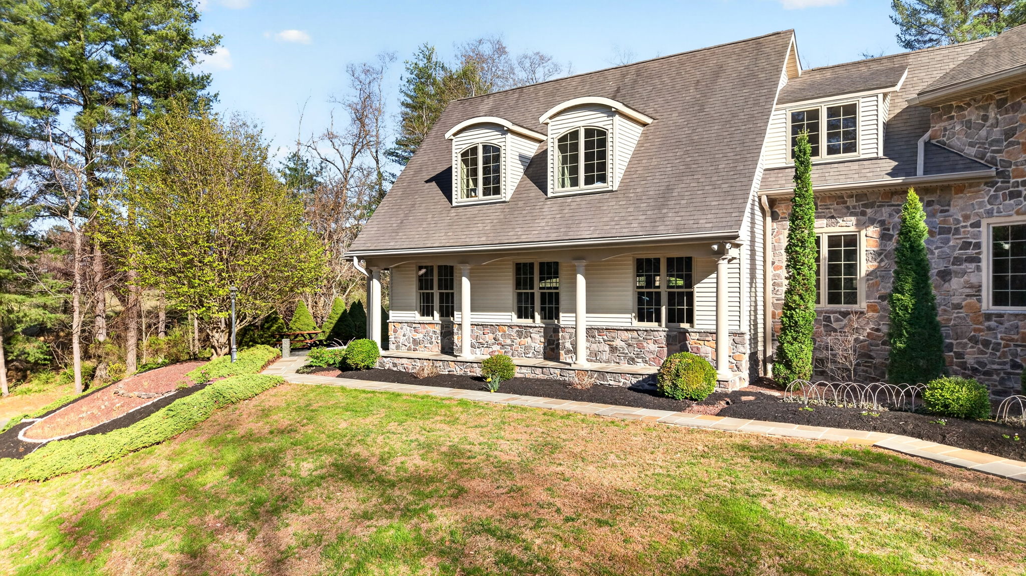 2814 Rocks Station 133