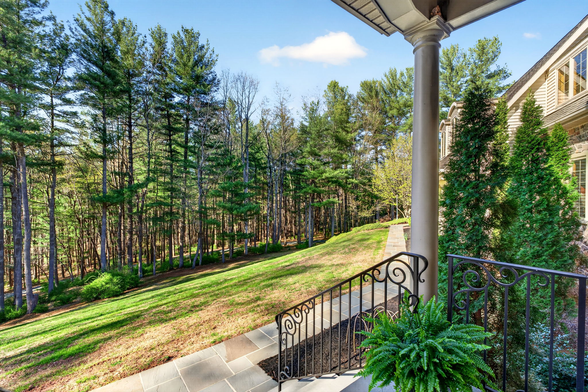 2814 Rocks Station 141