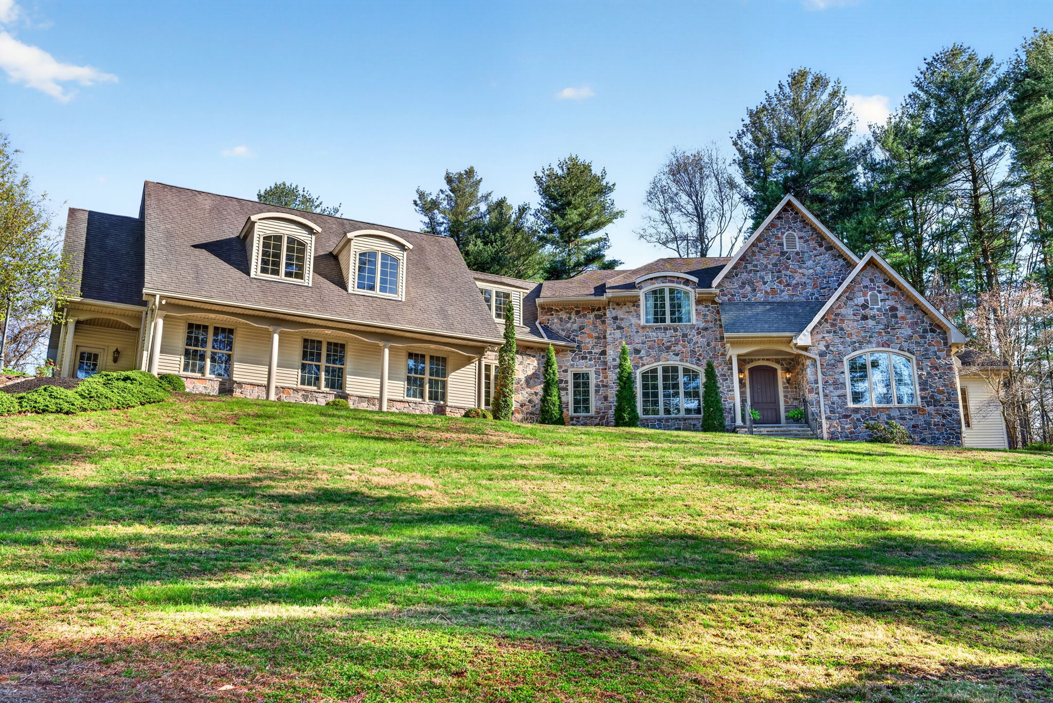 2814 Rocks Station 155