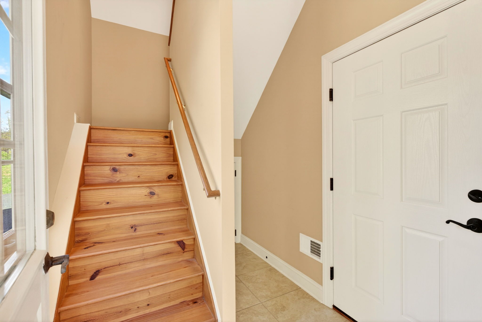 2814 Rocks Station 164