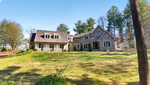 2814 Rocks Station 122