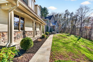 2814 Rocks Station 147