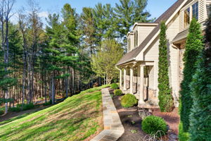 2814 Rocks Station 162