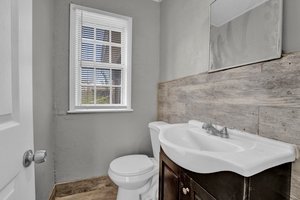  Photo 16