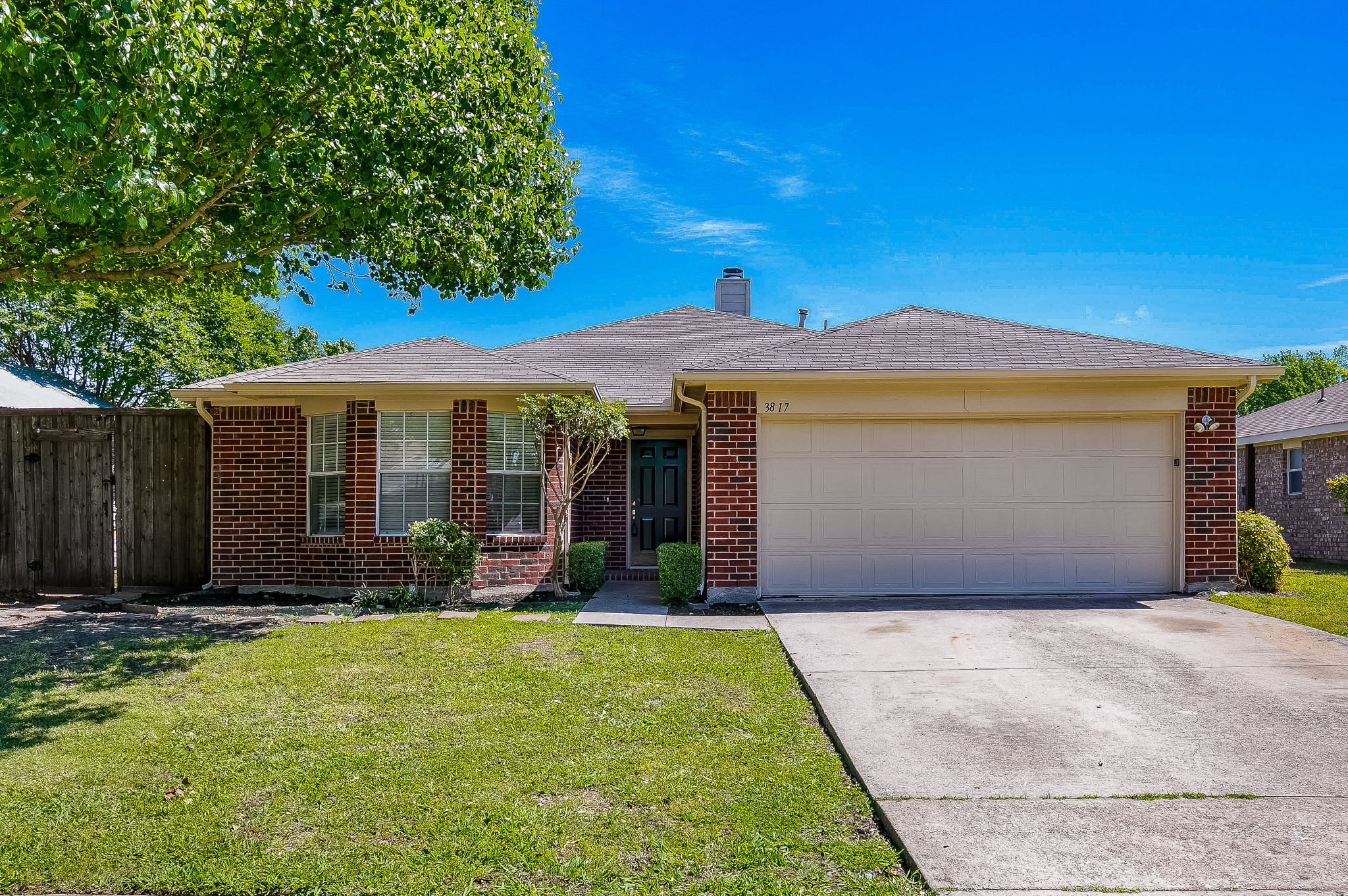 3817 Bermuda Dr, Rowlett, TX 75088 Gold Sprint Media