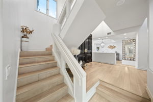  Photo 51
