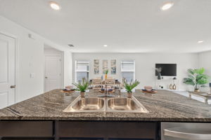 Interiors (9)
