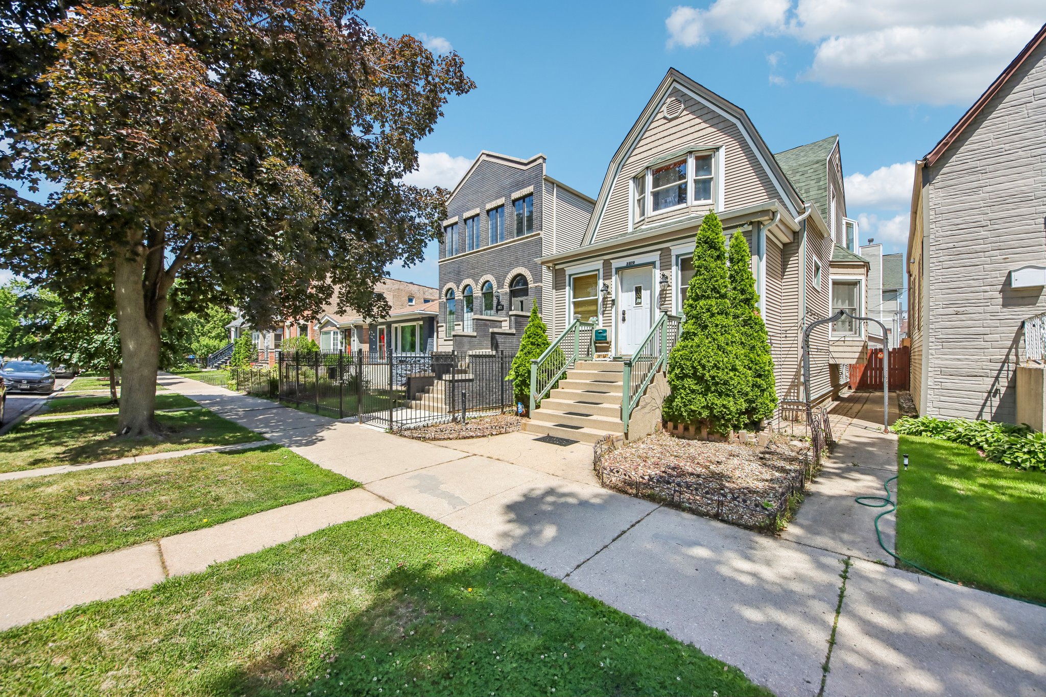 N Kilpatrick Ave-S0406-002.jpg