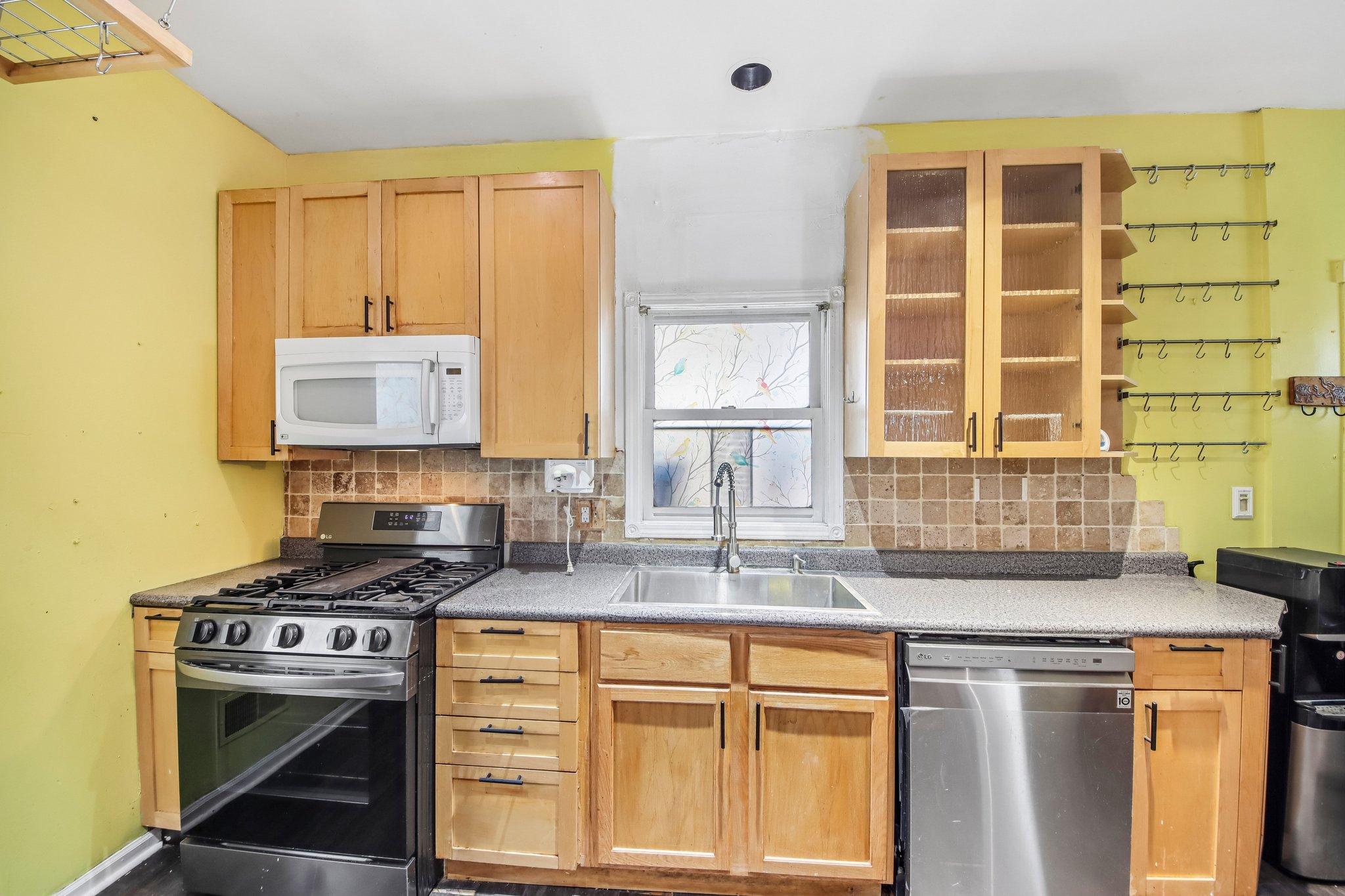 N Kilpatrick Ave-S0406-014.jpg