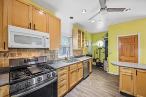 N Kilpatrick Ave-S0406-015.jpg