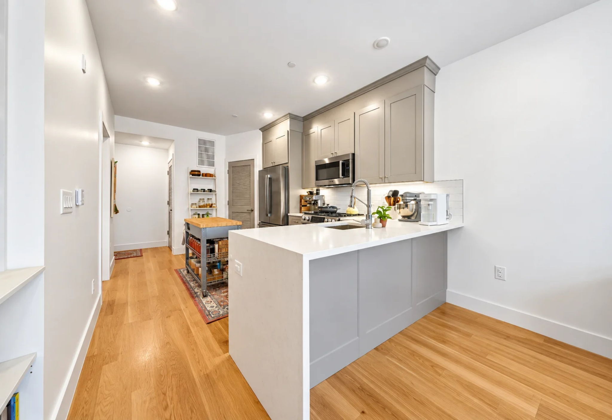 Kitchen/Breakfast Bar