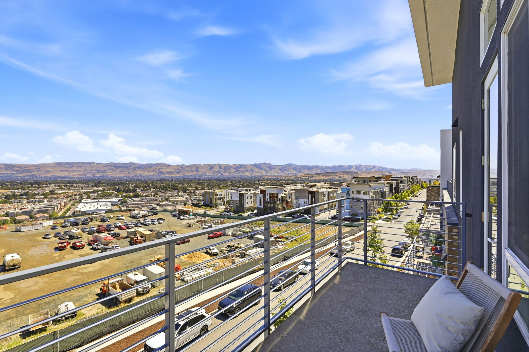 035_F8_382 Llano de los Robles Ave 9