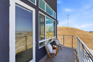 032_F8_382 Llano de los Robles Ave 9