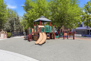 045_F8_382 Llano de los Robles Ave 9