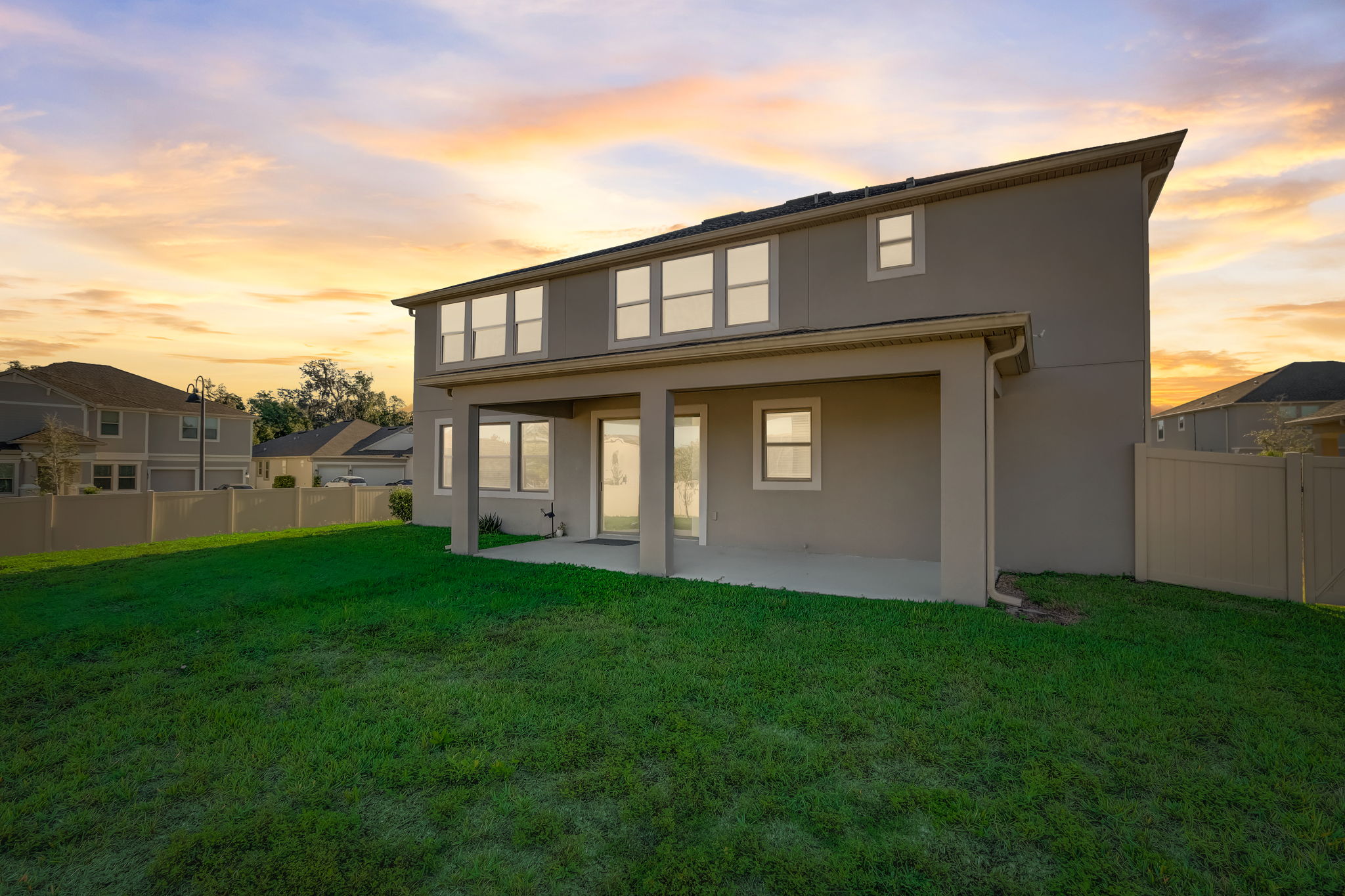 Singing Tree Ln - VT-002