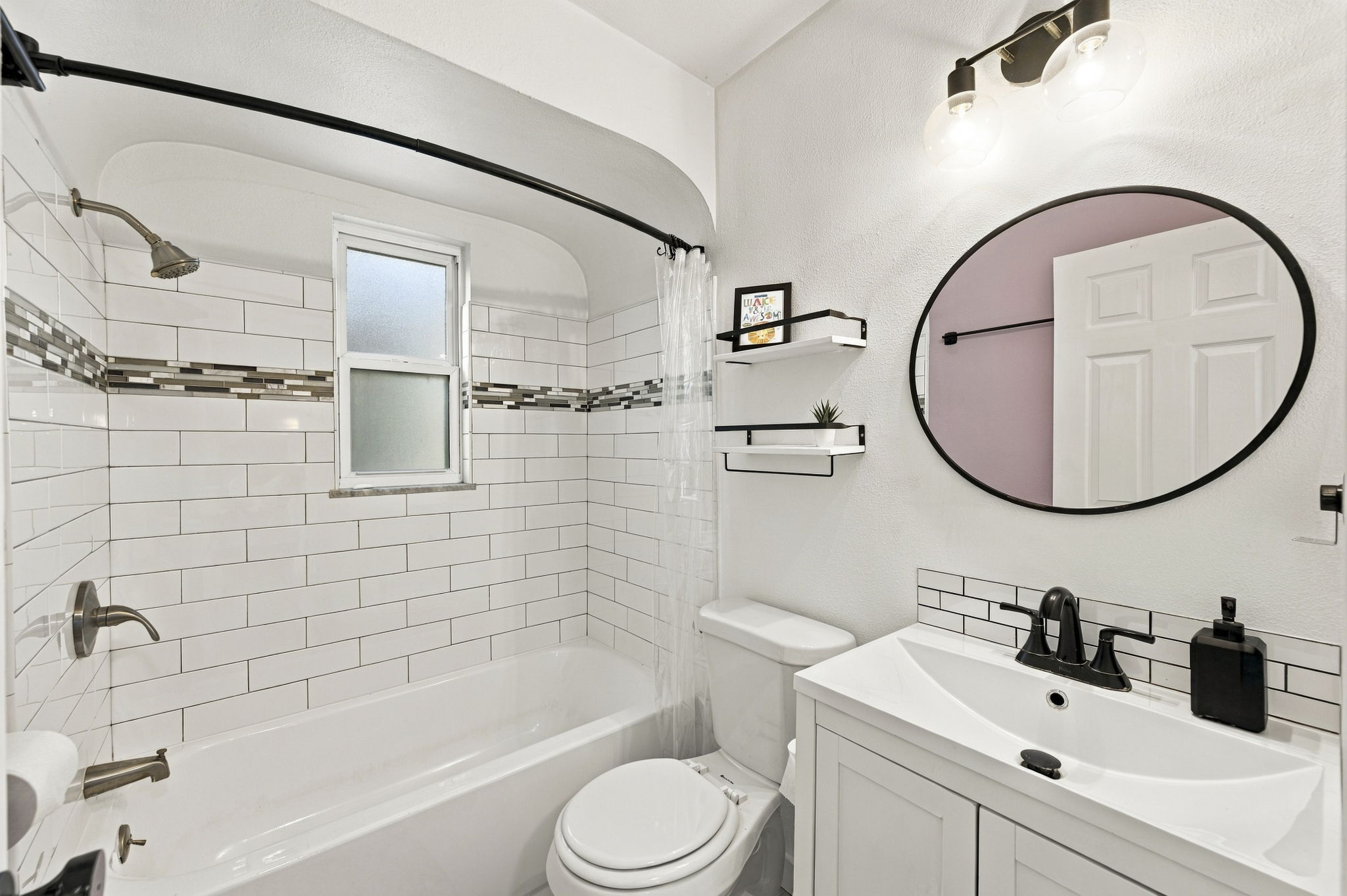 Interiors (22)