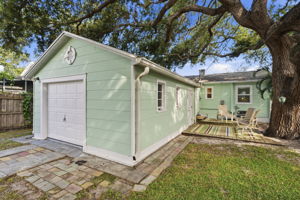 Rear Exteriors (5)