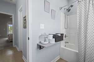  Photo 24