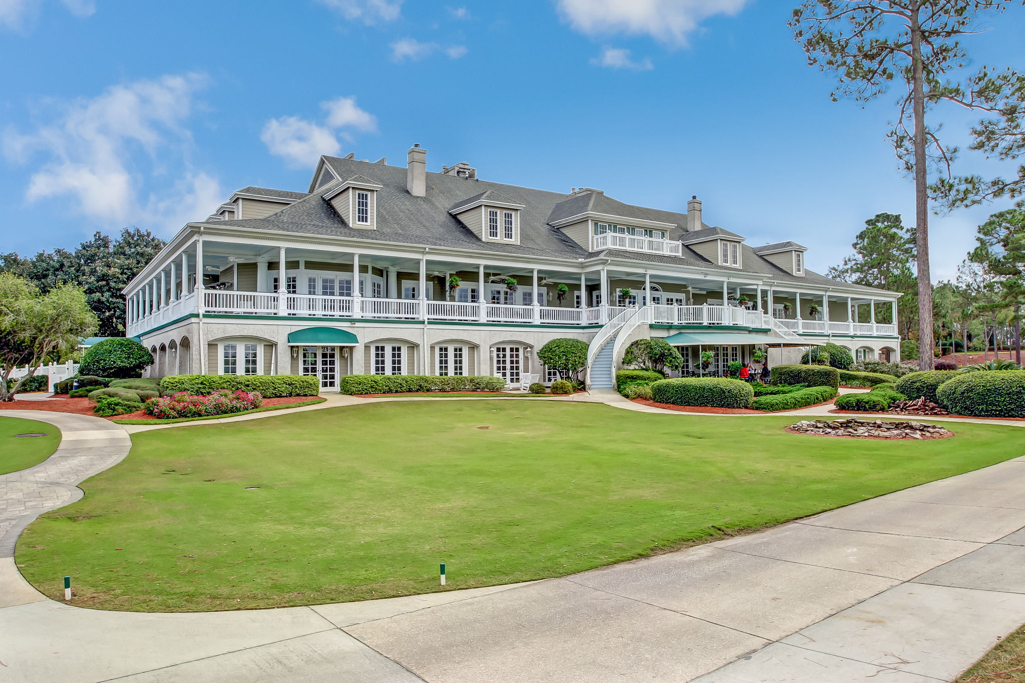 Country Club