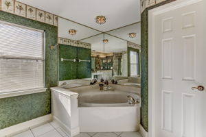 Garden Tub