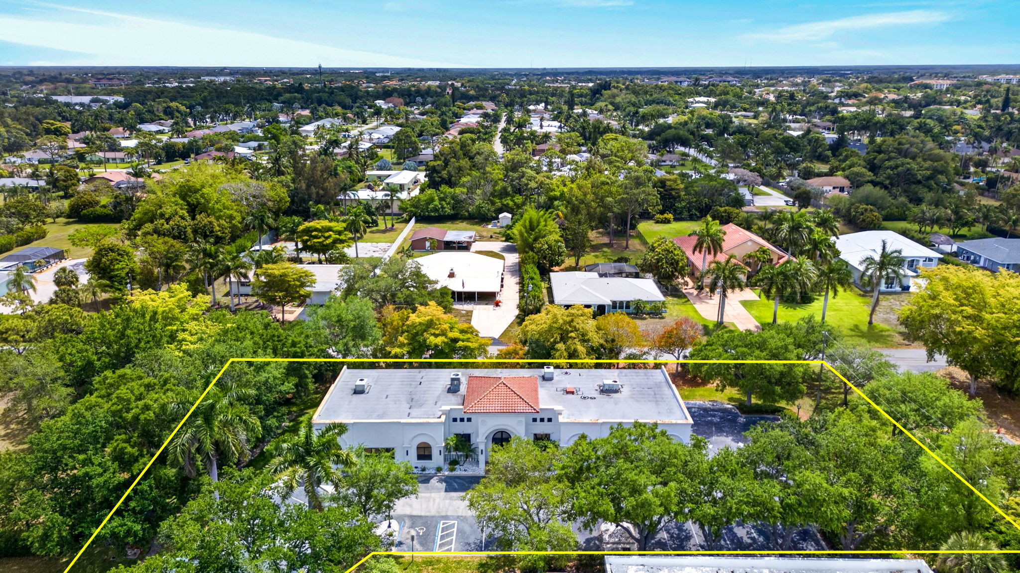 Aerial Front Exterior 2 - lot lines