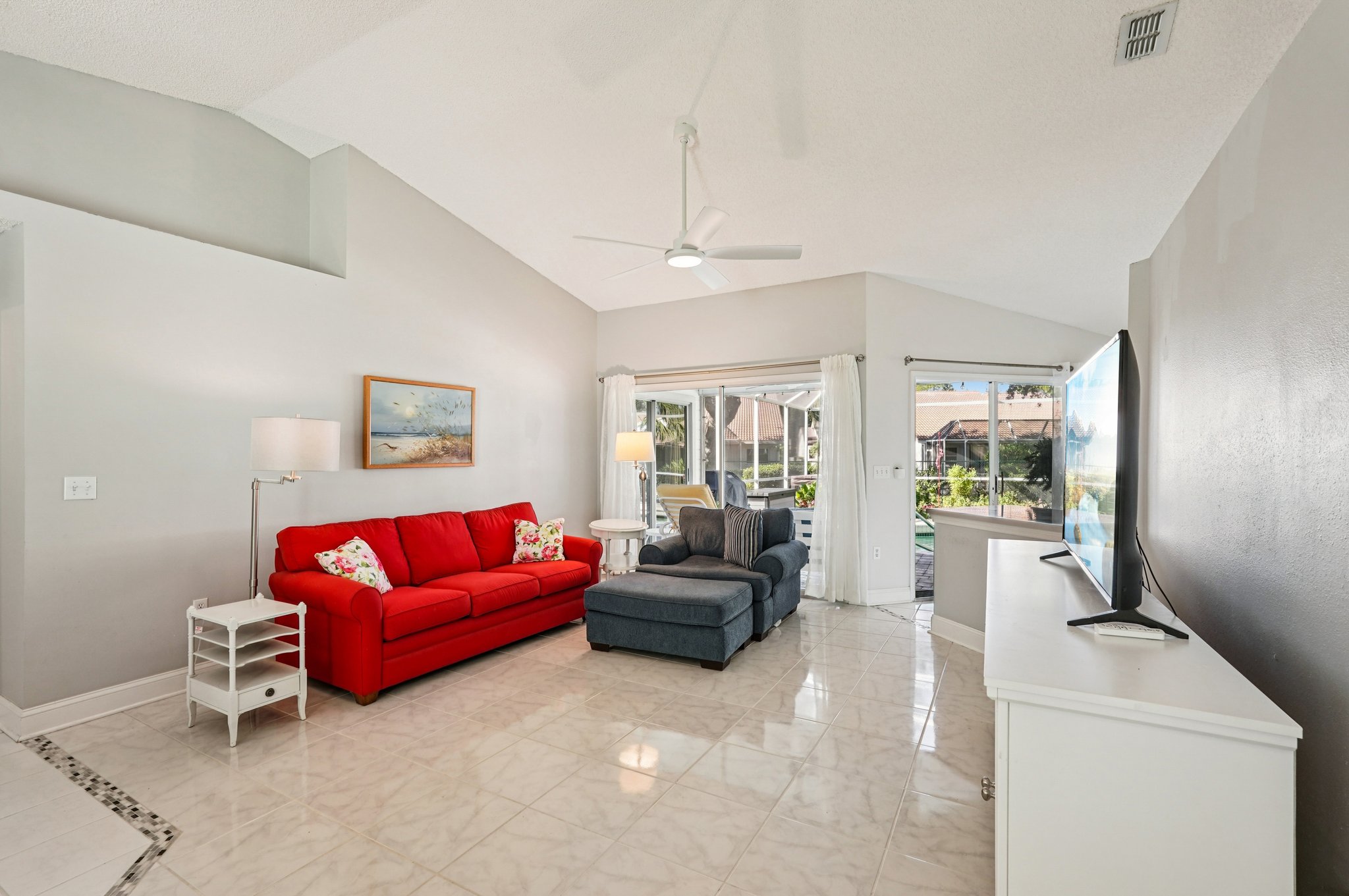 Garden Lakes Estates Dr-S1411-007.jpg