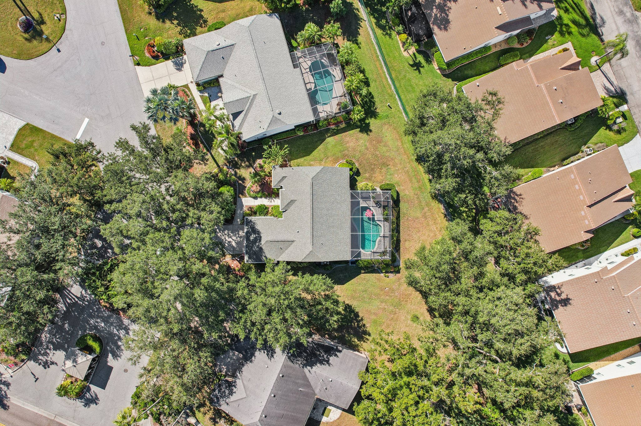 Garden Lakes Estates Dr-S1411-041.jpg