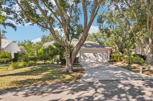 Garden Lakes Estates Dr-S1411-038.jpg