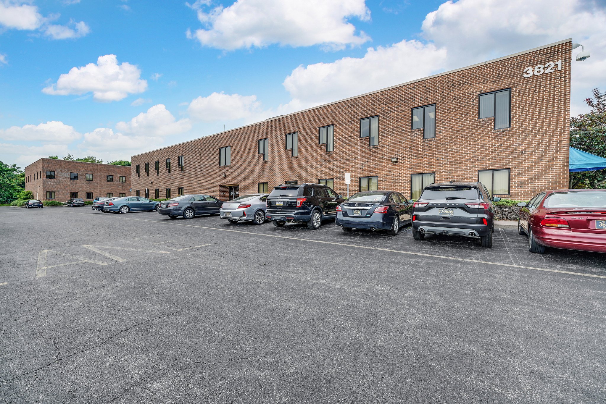 Dominant brick elevation