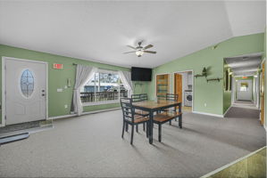  Photo 48