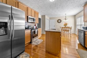 3822 Talus Rd, Fayetteville, NC 28306, USA Photo 24