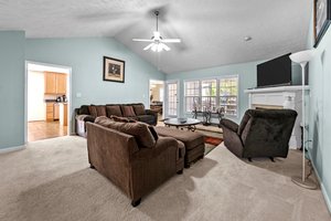 3822 Talus Rd, Fayetteville, NC 28306, USA Photo 9