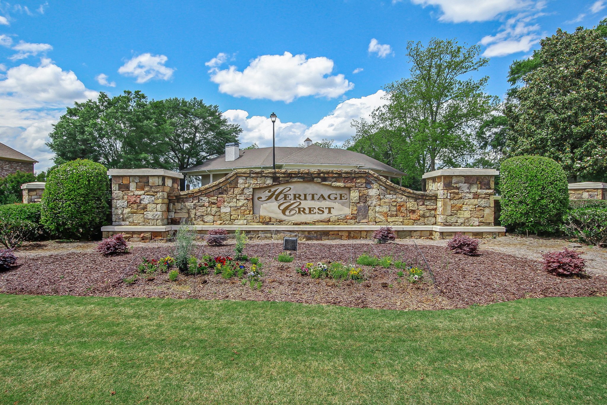 Heritage Crest