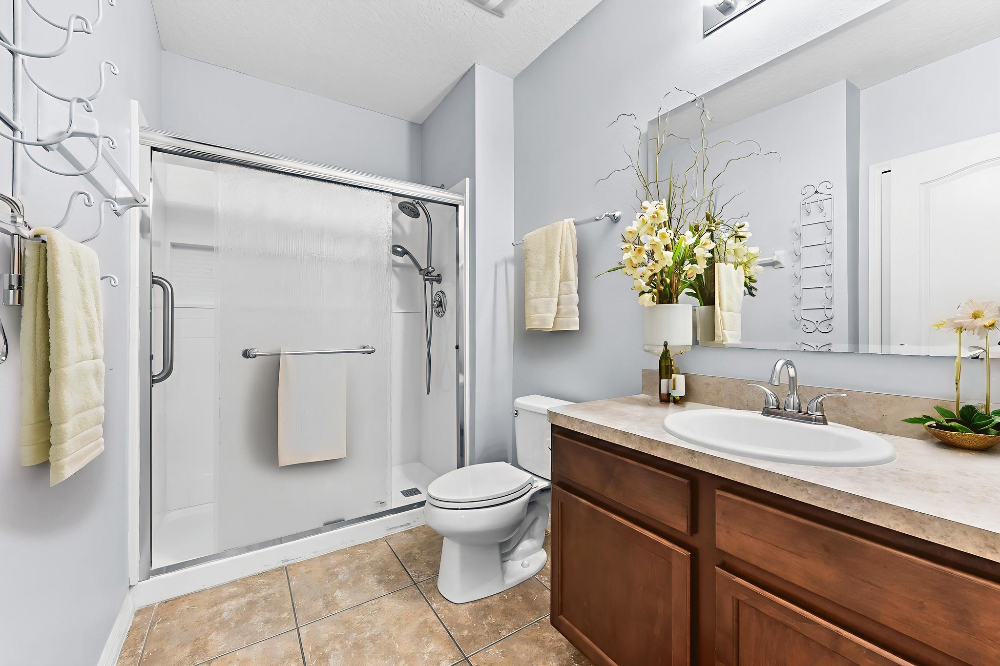 DSC_0503 virtually staged.jpeg