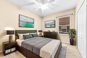 DSC_0538 virtually staged.jpeg