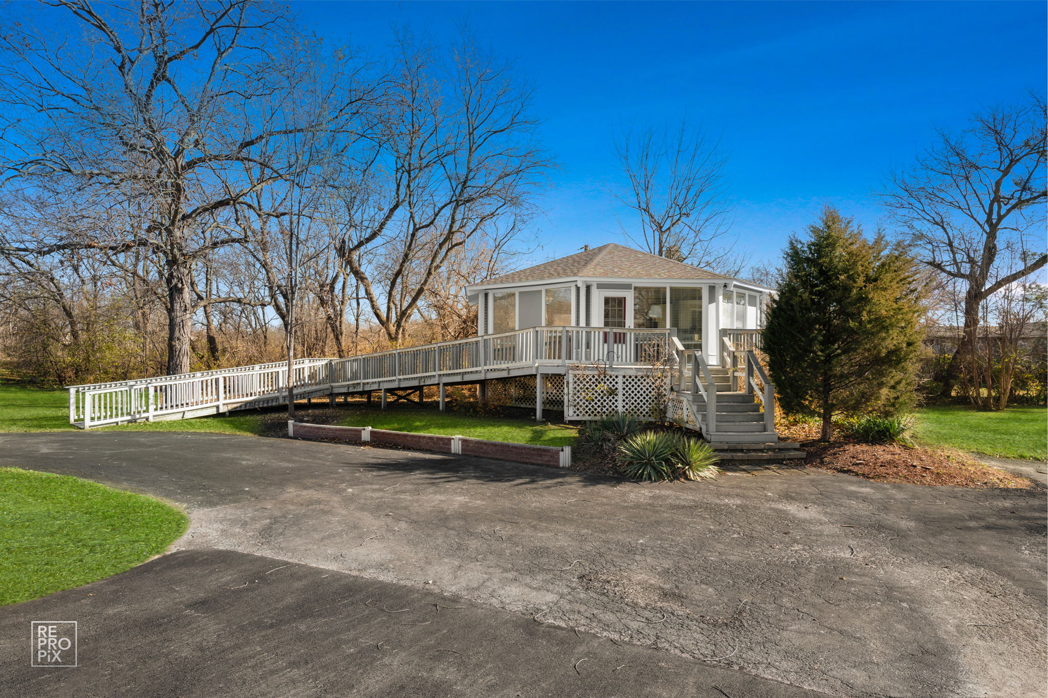  3824 N Johnsburg Rd, Johnsburg, IL 60051_002