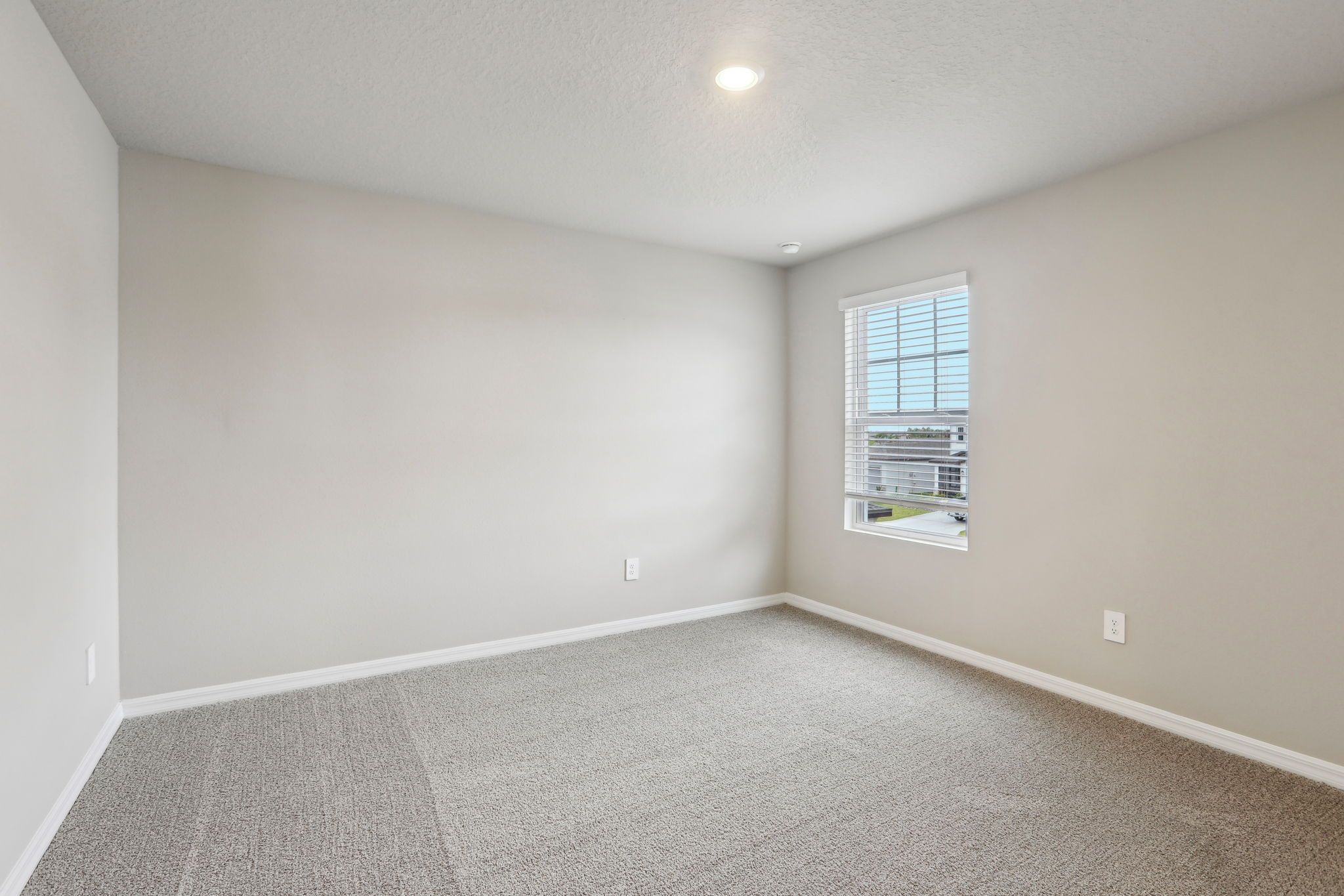 Tampa - Park East - Lot 0357 - 3824 Radiant Mountain Drive, Plant City, FL 33565-025