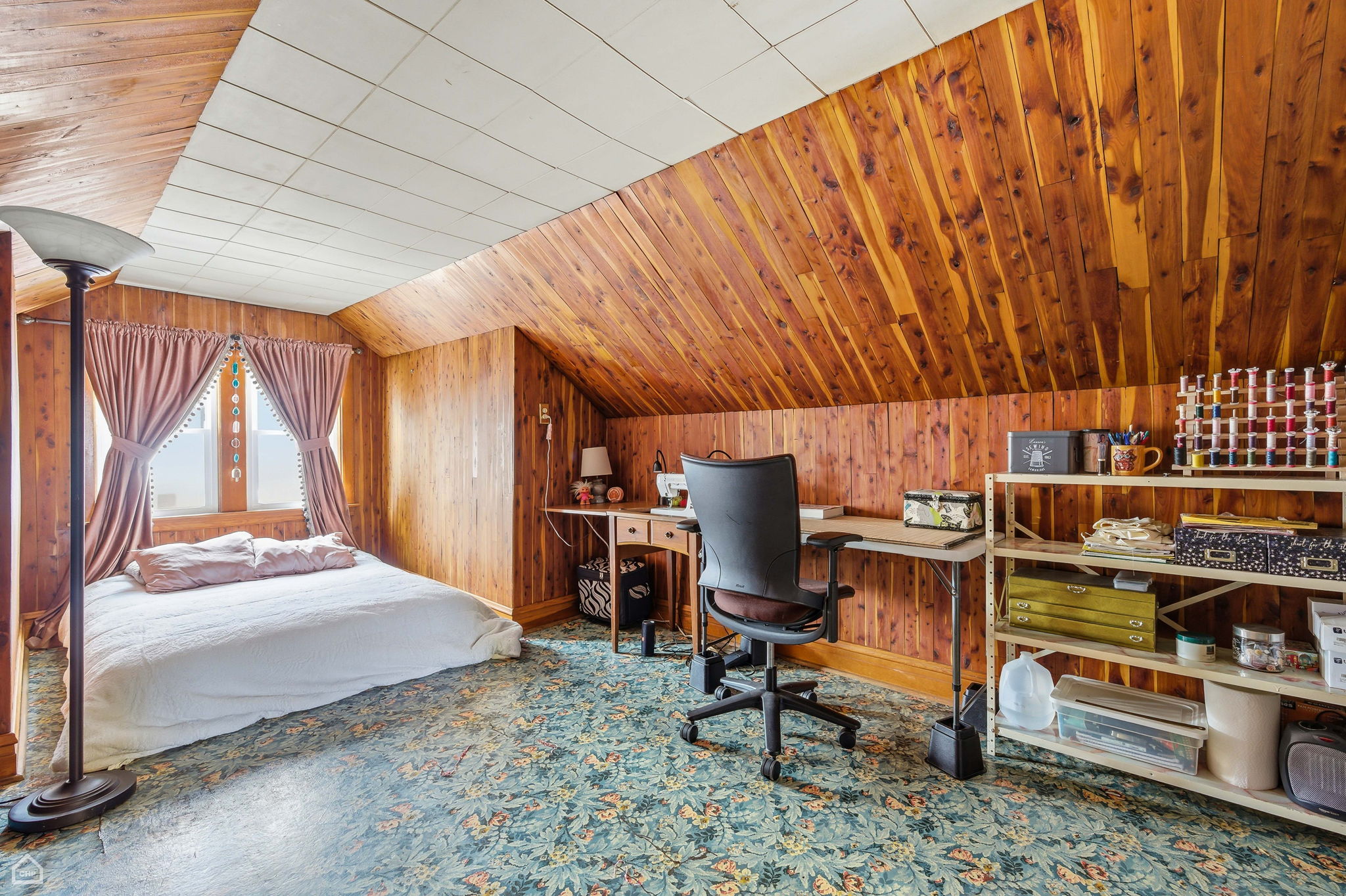 3825 N Newcastle Ave - Kara Boeldt_CHP2026_021