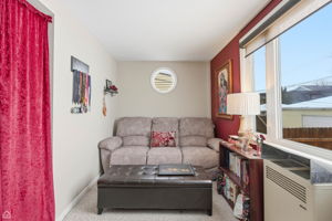 3825 N Newcastle Ave - Kara Boeldt_CHP2026_013