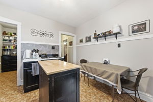 3825 N Newcastle Ave - Kara Boeldt_CHP2026_016