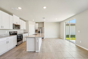 Tampa - Park East - 3825 Radiant Mountain Drive, Plant City FL 33565 -012